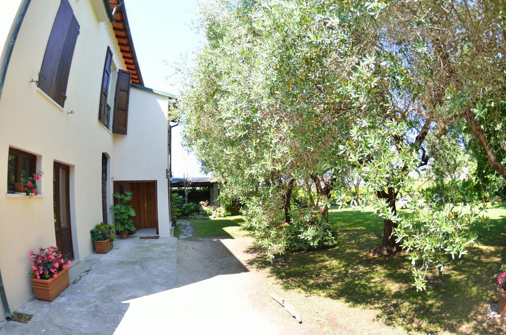 Casa Romana Viareggio Buitenkant foto